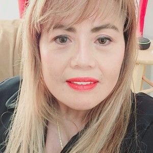 Meet your Posher, Marieta